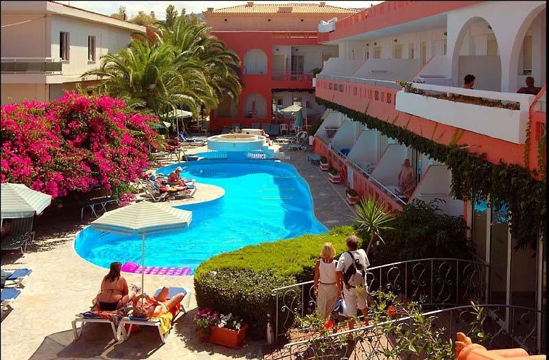 Axos Hotel Platanes  Bagian luar foto